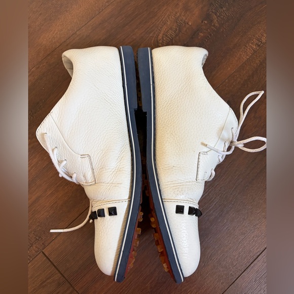 G/FORE Golf Shoes Gallivanter Pebble Leather Stud Cap Toe Shoes white size 9 - Picture 14 of 16
